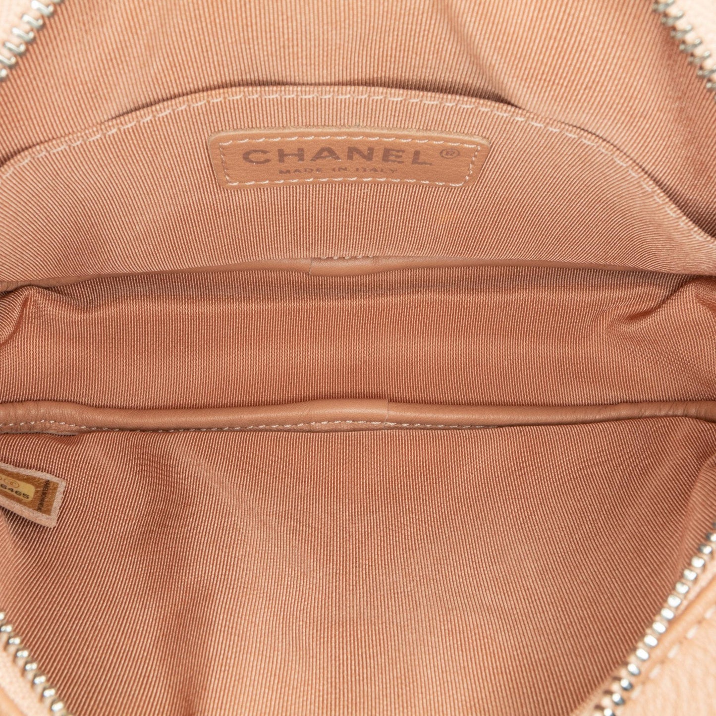 Chanel Mini CC Diagonal Chevron Camera Case (SHG-zMJmTk)
