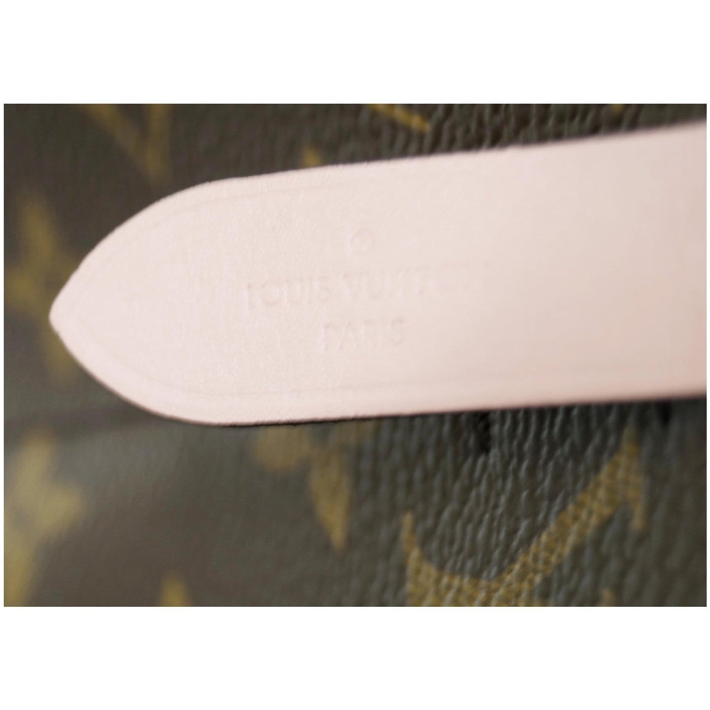 LOUIS VUITTON NeoNoe Monogram Canvas Shoulder Bag Rose Ballerine