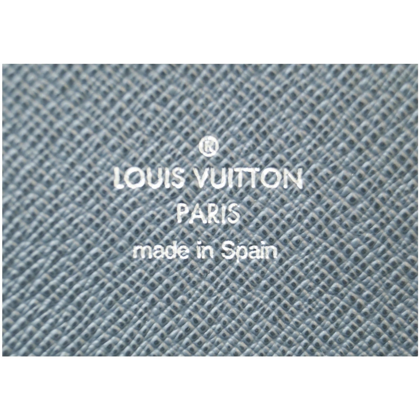 LOUIS VUITTON Zippy Organizer Epi Leather Wallet Black - Final Sale