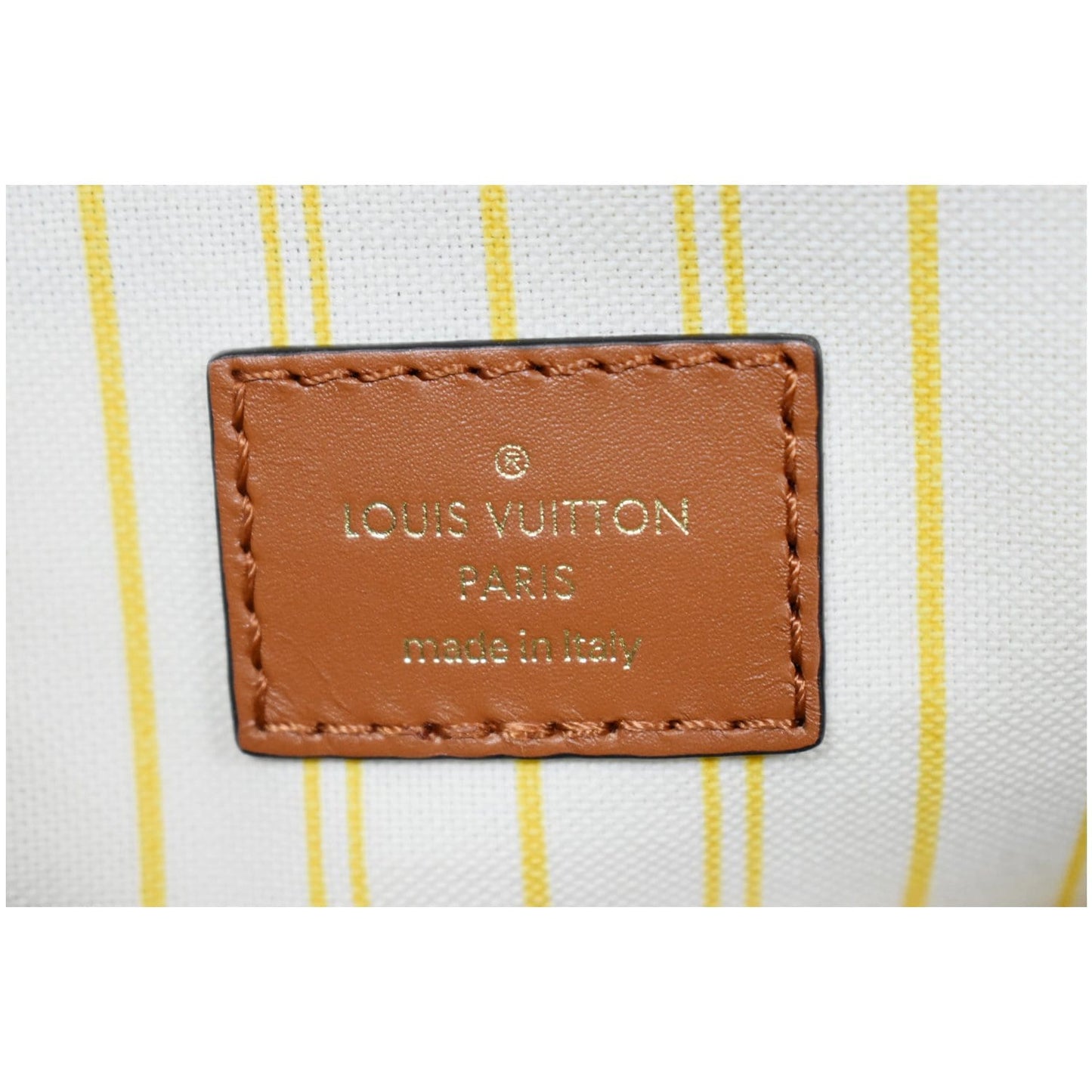 LOUIS VUITTON Onthego MM Monogram Raffia Shoulder Bag Tan