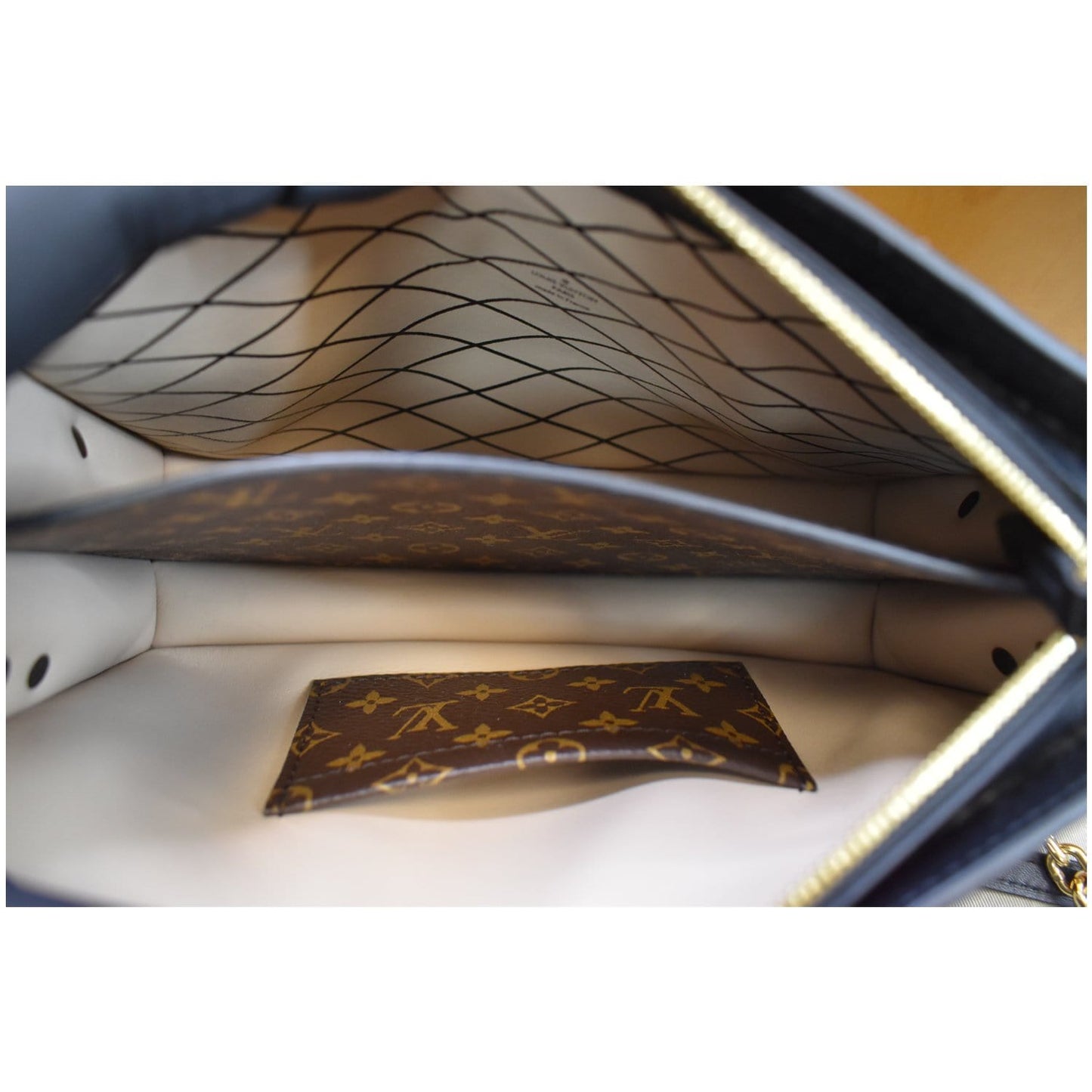 LOUIS VUITTON Petit Soft Malle Reverse Monogram Clutch Shoulder Bag Brown - 15% OFF