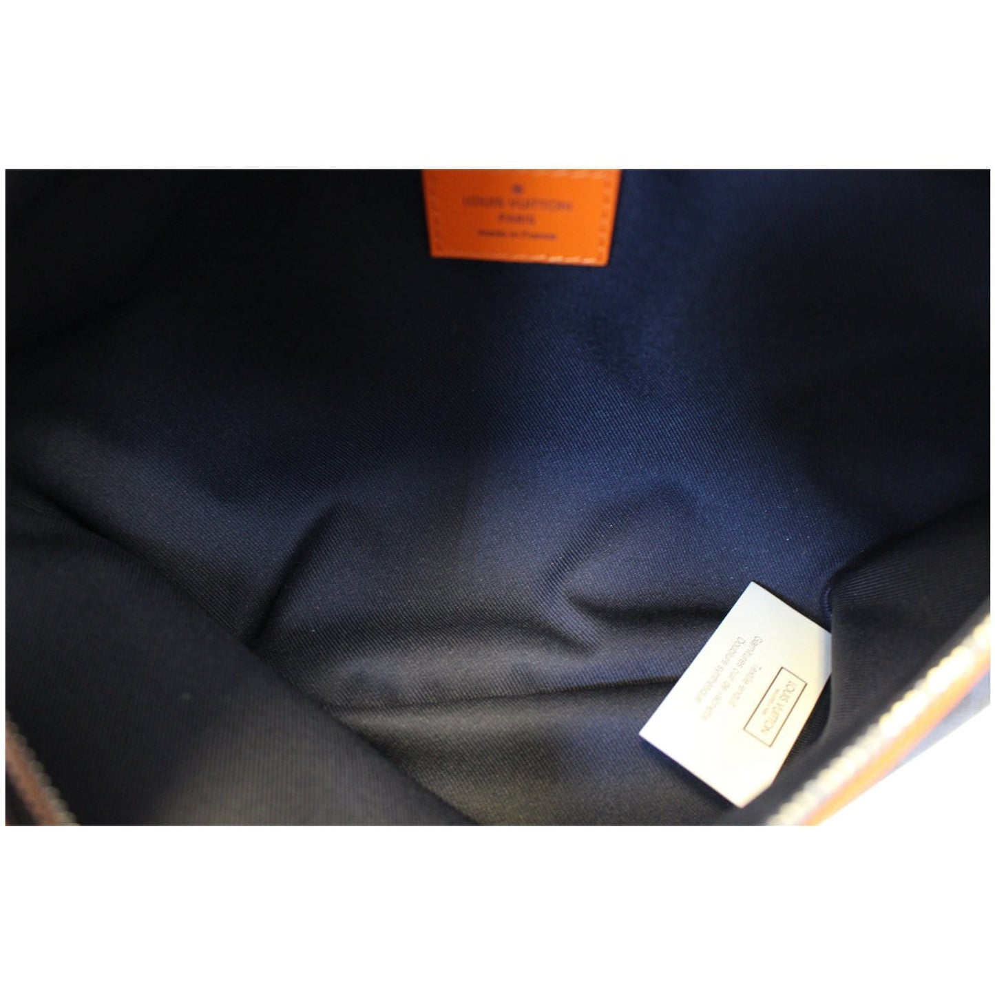 LOUIS VUITTON Discovery Damier Cobalt Race Bumbag Navy Blue