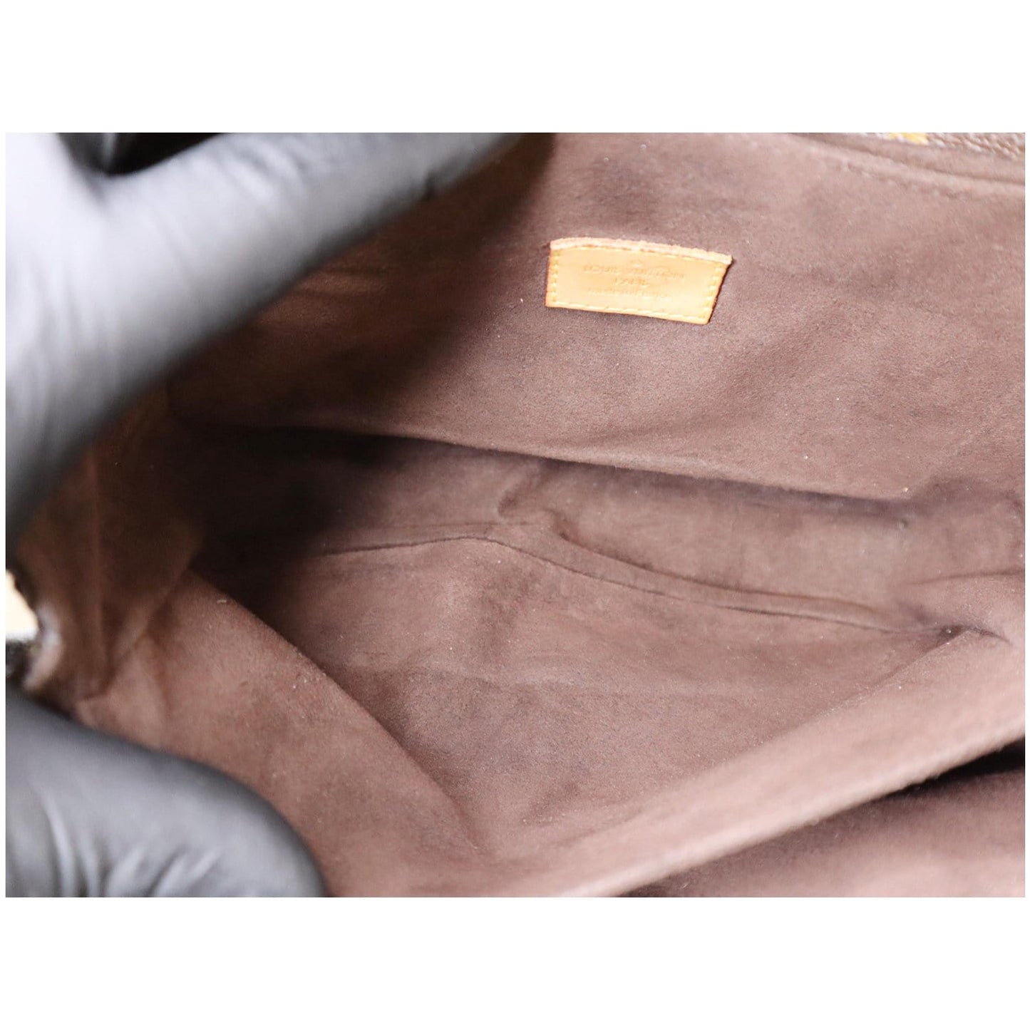 LOUIS VUITTON Metis Pochette Monogram Canvas Crossbody Bag Brown