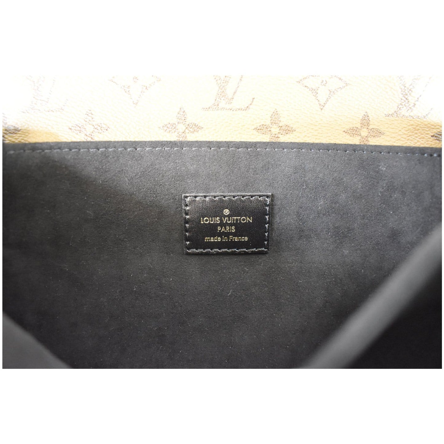 LOUIS VUITTON Metis Pochette Reverse Monogram Canvas Crossbody Bag Brown