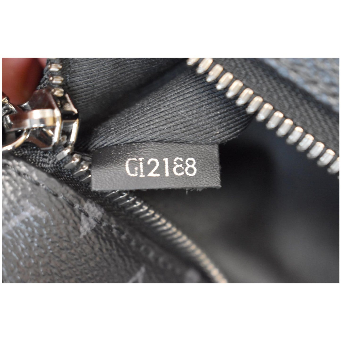 LOUIS VUITTON District MM Monogram Eclipse Messenger Bag Black