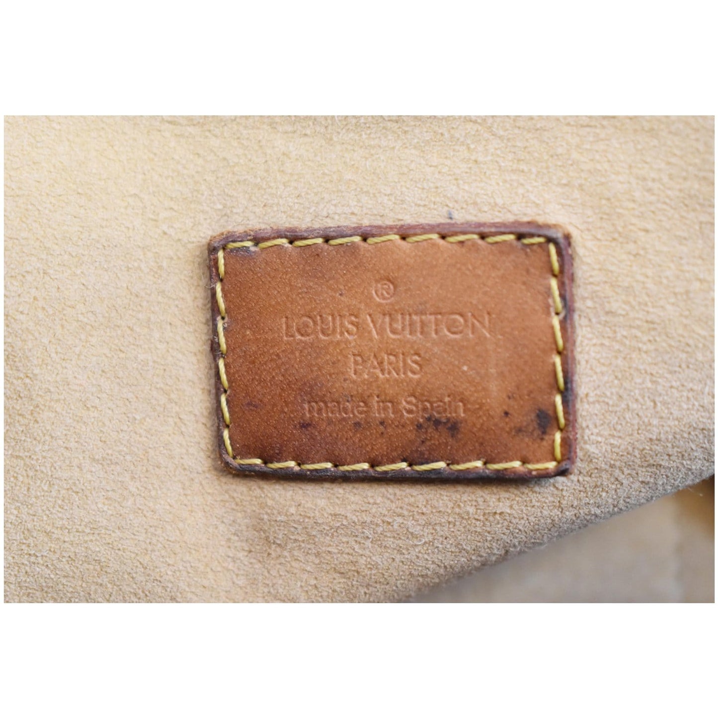 LOUIS VUITTON Artsy MM Monogram Canvas Shoulder Bag Brown