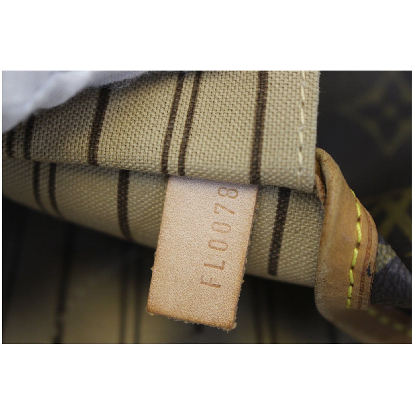 LOUIS VUITTON Neverfull GM Monogram Canvas Shoulder Bag