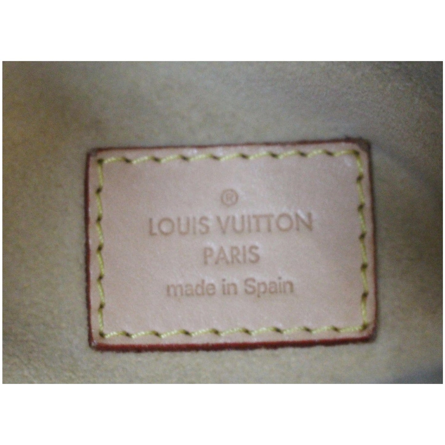 LOUIS VUITTON Artsy MM Monogram Canvas Shoulder Bag Brown