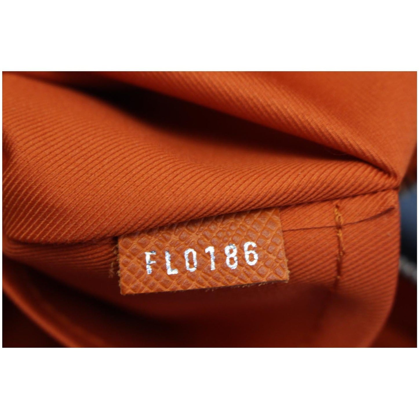 LOUIS VUITTON Porte-Documents Voyage PM Briefcase Taiga Leather Orange