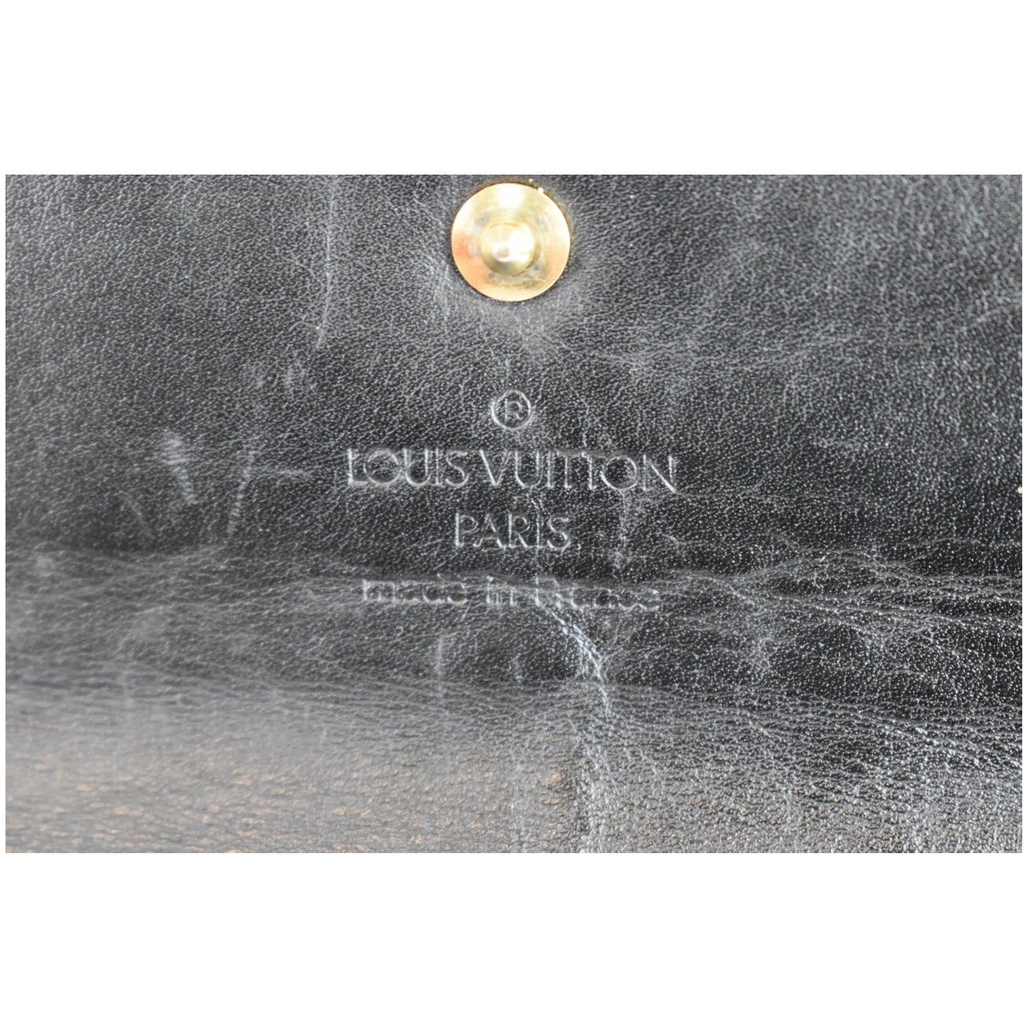 LOUIS VUITTON Suhali Porte-Tresor International Wallet Black - Last Call