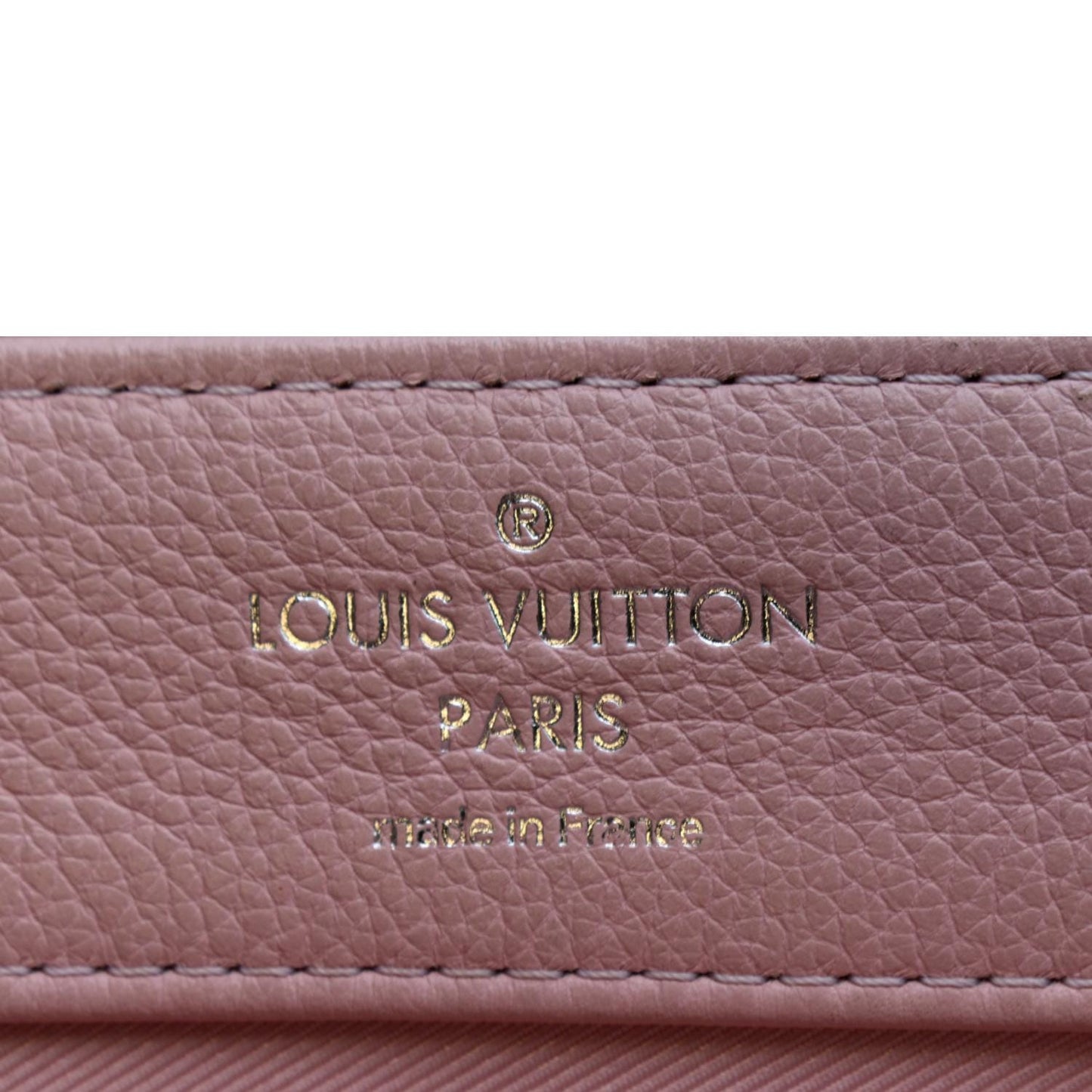 LOUIS VUITTON Lockme II Calfskin Leather Shoulder Bag Pink
