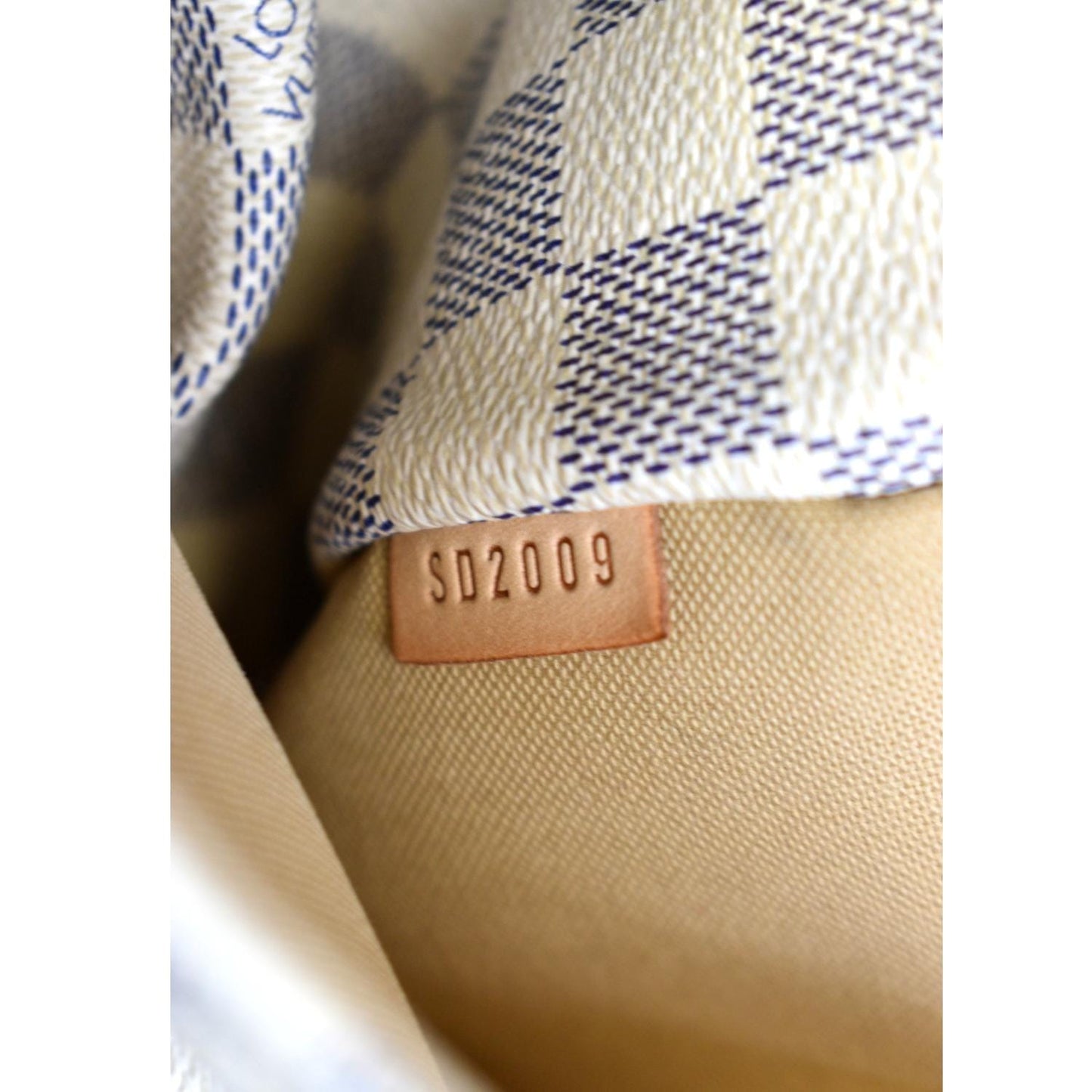 LOUIS VUITTON Totally PM Damier Azur Shoulder Bag White