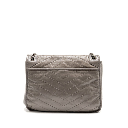 Saint Laurent / Large Niki Purse Calfskin Grey