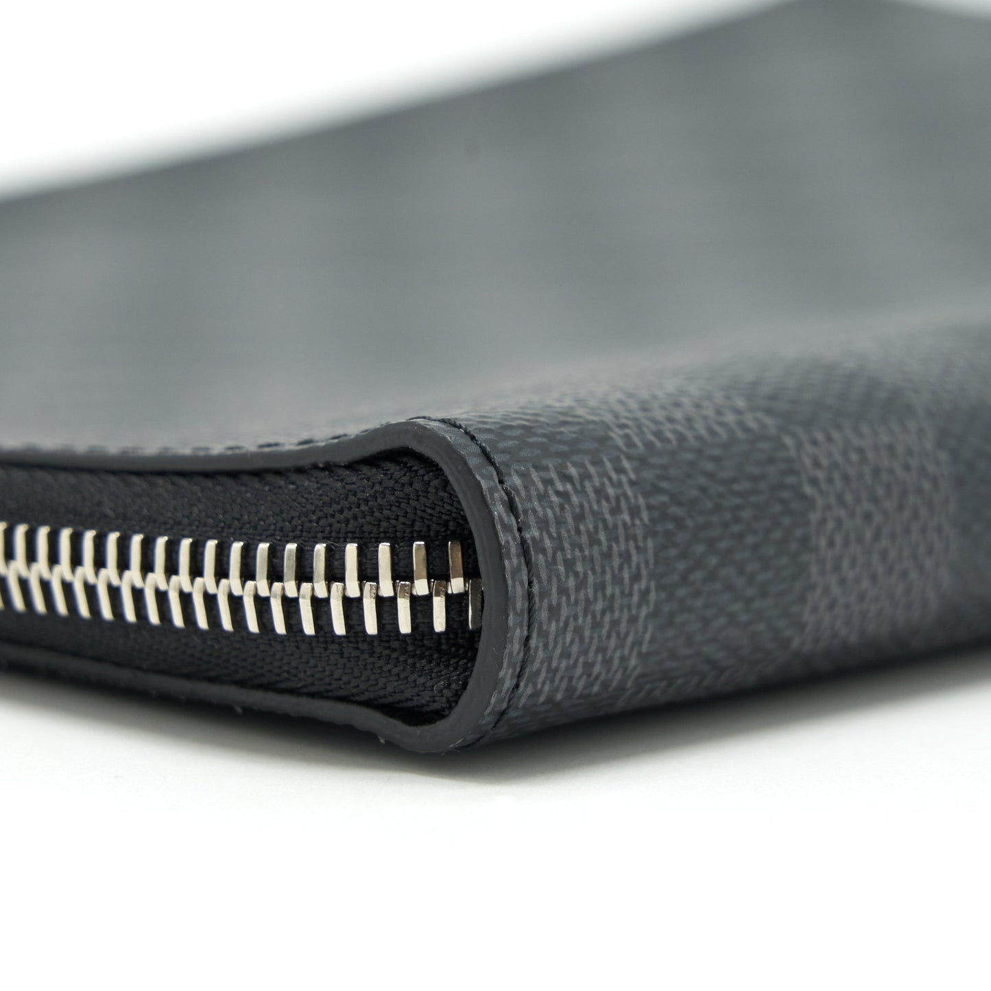 Louis Vuitton Pochette Jour Damier Graphite Canvas