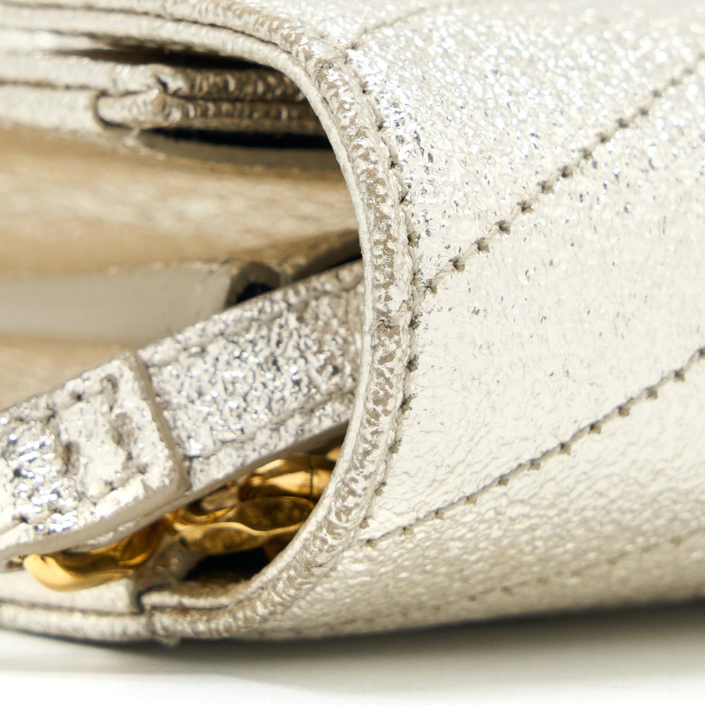 Saint Laurent/ Envelop Chain Wallet Calfskin Gold