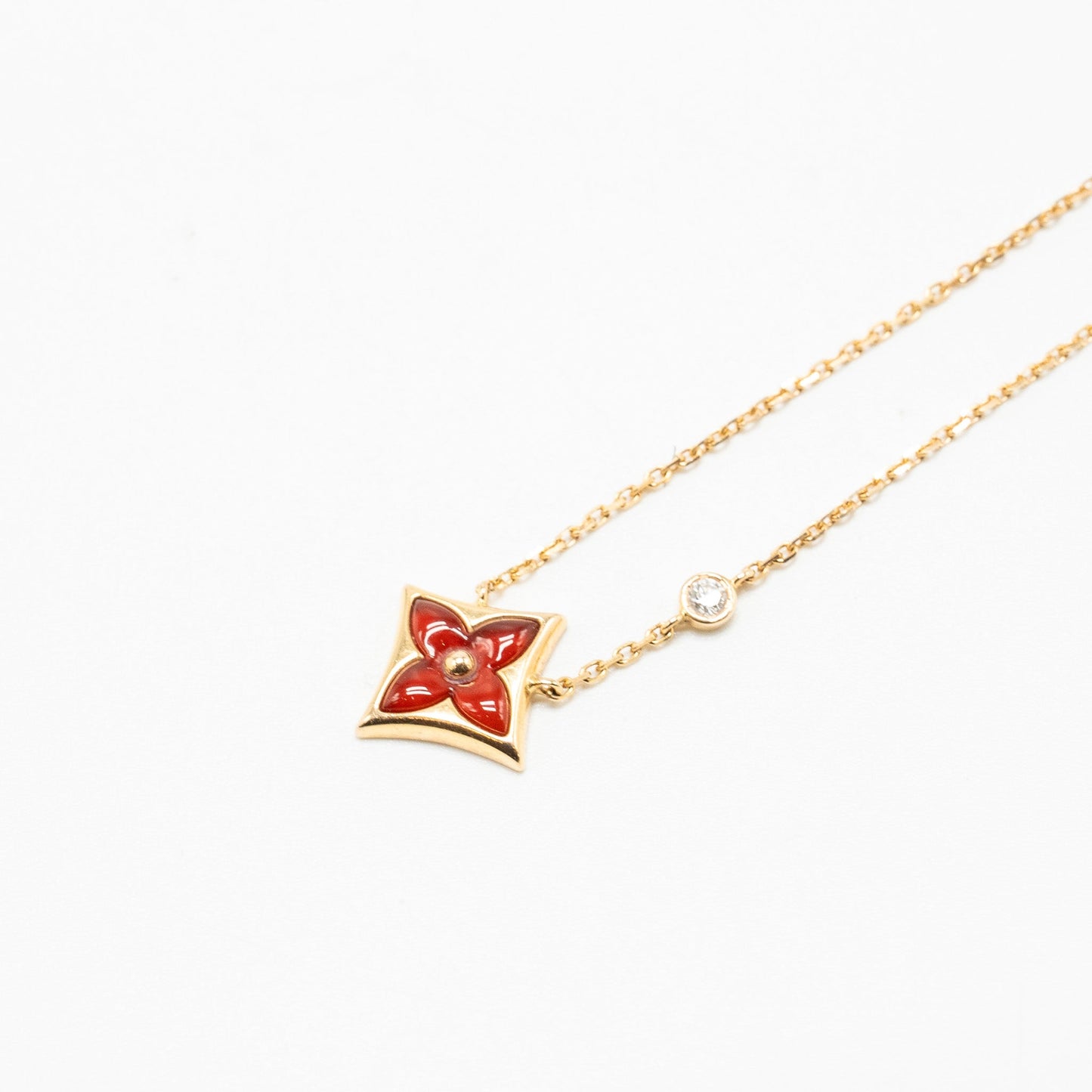 Louis Vuitton Colour Blossom star pendant, pink gold, cornelian, diamond