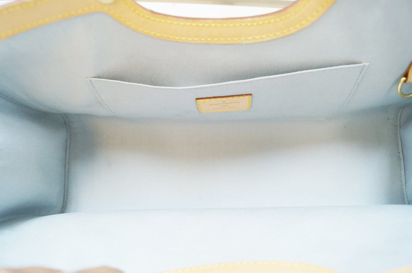 LOUIS VUITTON Cream Vernis Leather Roxbury Drive Shoulder Bag
