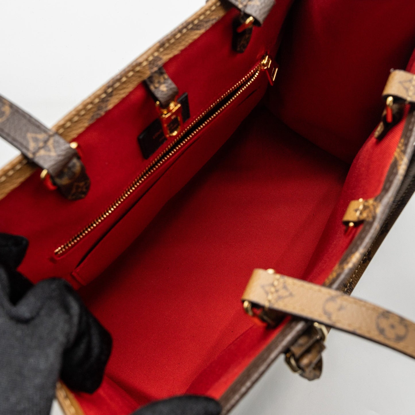 Louis Vuitton Onthego Monogram Canvas
