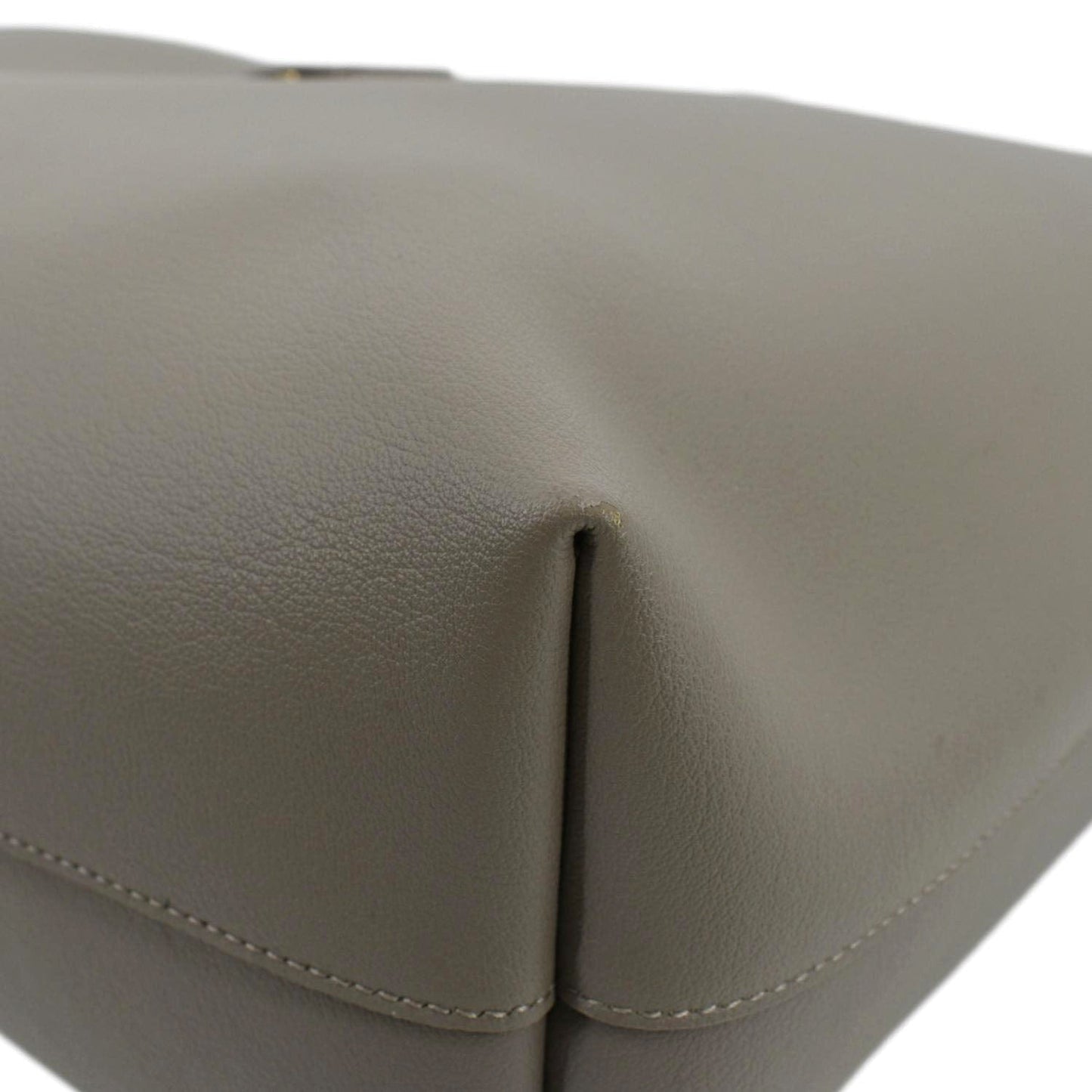 YVES SAINT LAURENT East/West Leather Shopping Tote Bag Beige