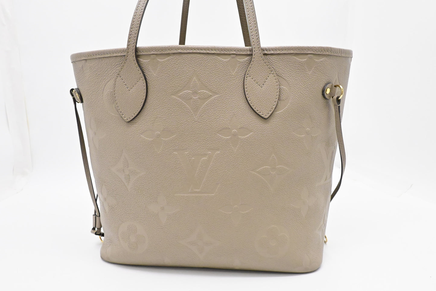 Louis Vuitton Neverfull MM in Turtledove Empreinte Leather