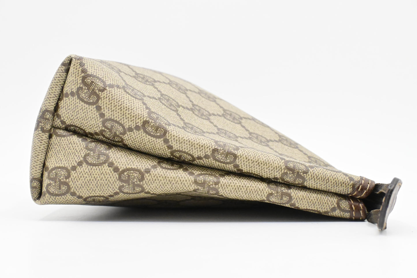 Gucci Pouch in GG Supreme Canvas