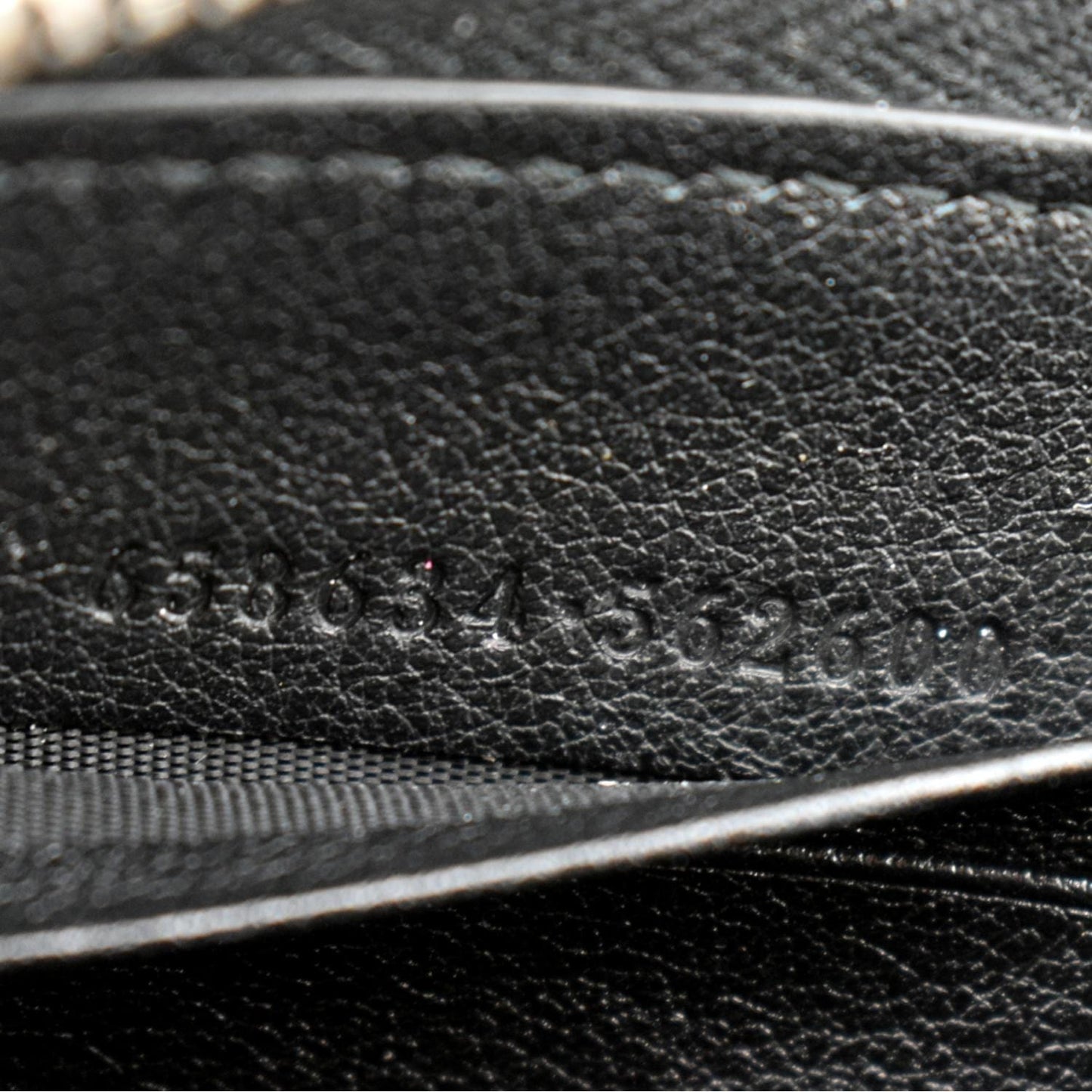 GUCCI Diana Continental Zip Around Leather Wallet Black 658634
