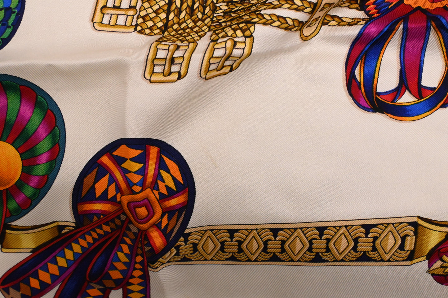 Hermes 'Les Rubain du Cheval' Carre 90 in White Silk