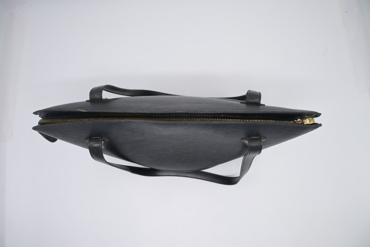 Louis Vuitton Saint Jacques GM in Black Epi Leather
