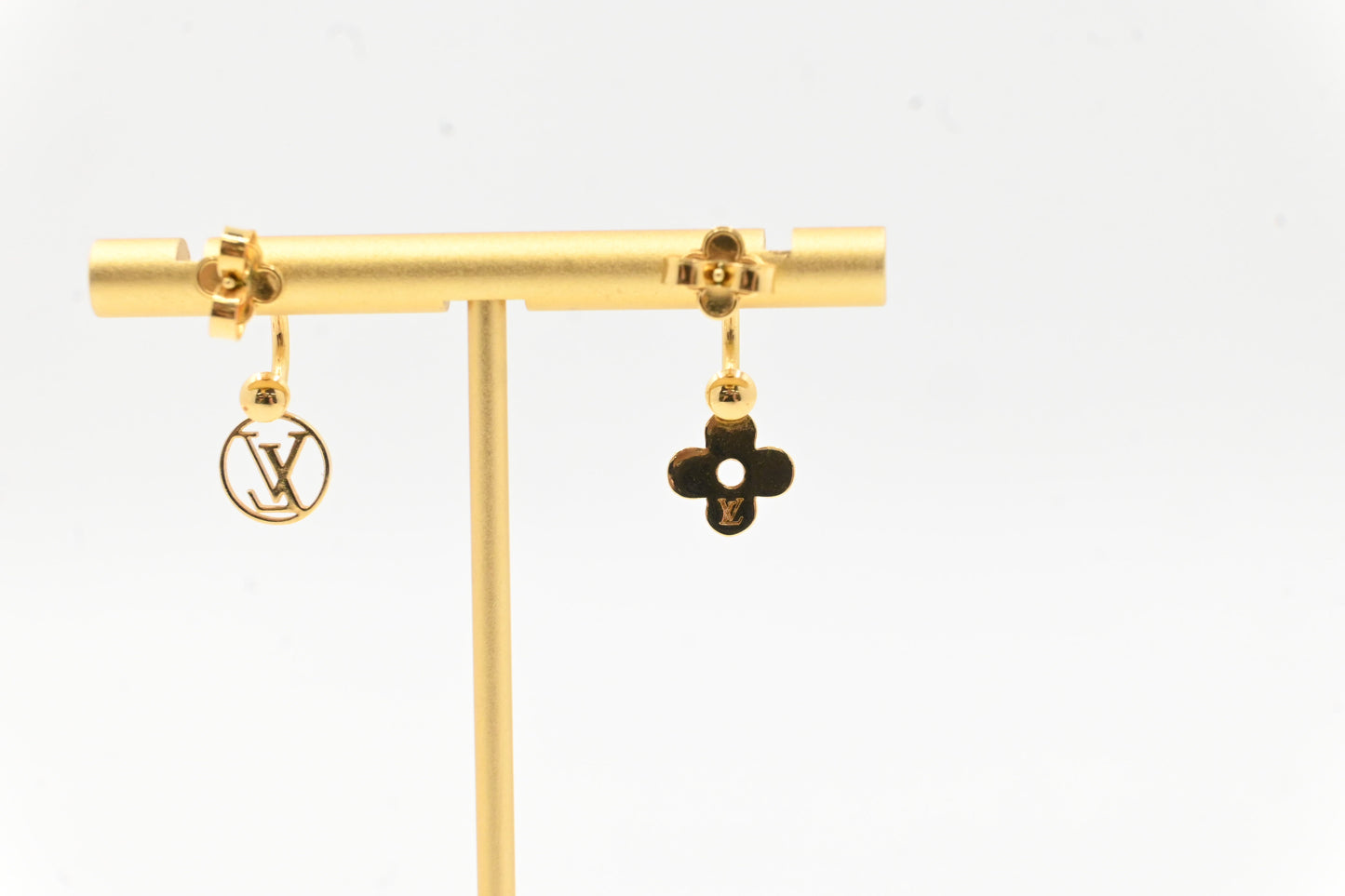 Louis Vuitton Blooming Earrings
