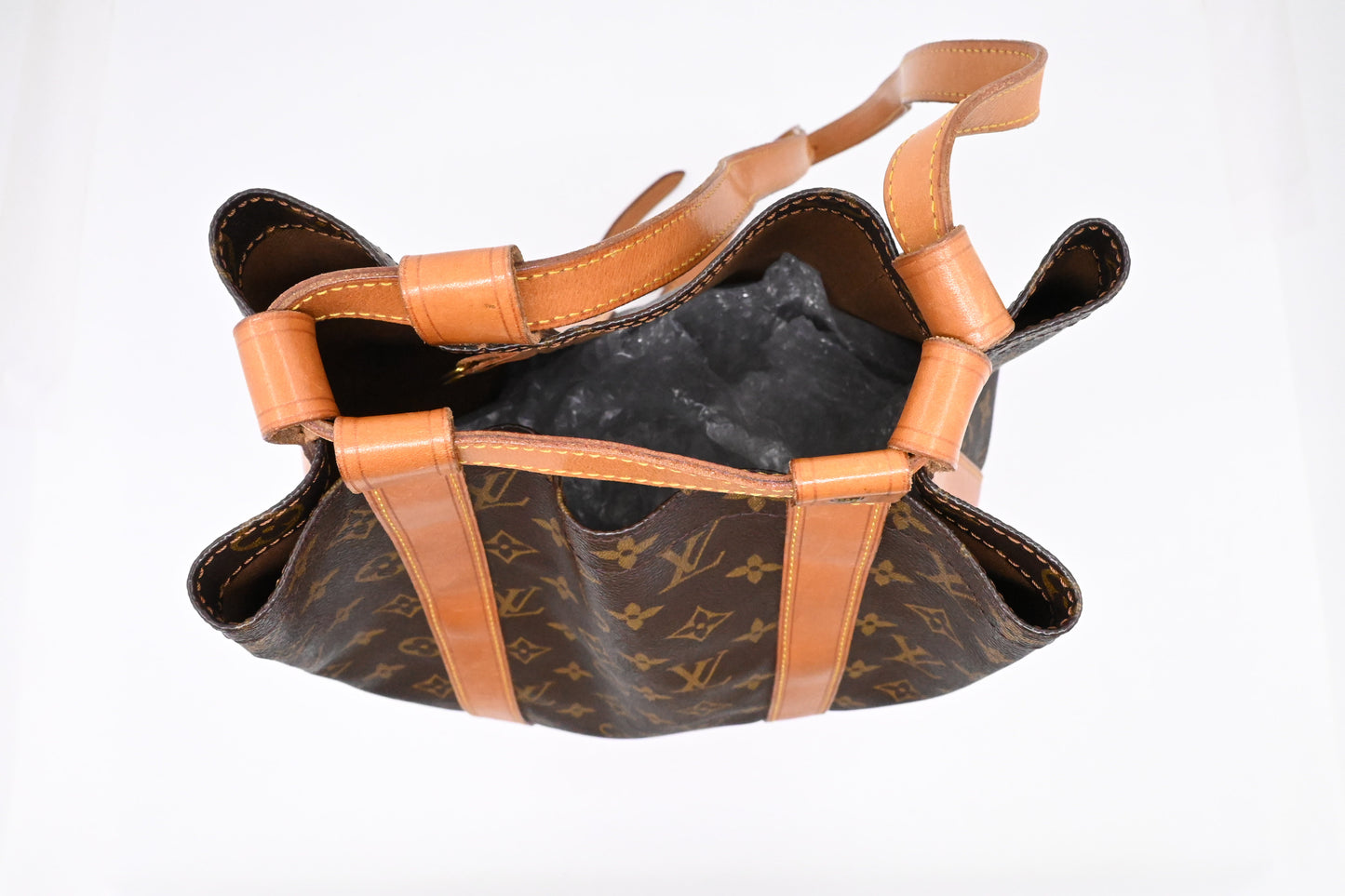 Louis Vuitton Randonnee GM in Monogram Canvas