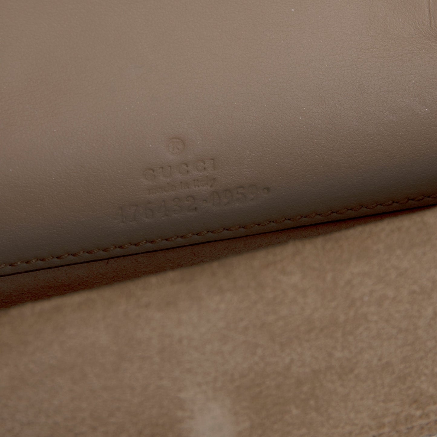 Gucci 2021 Dionysus GG Supreme Super Mini Bag