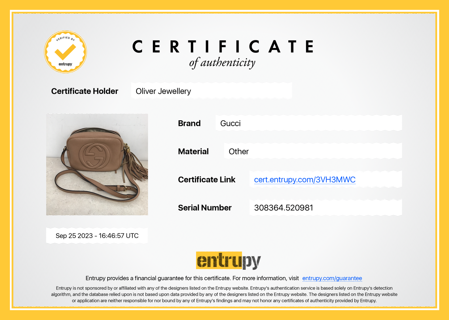 Gucci Beige Calfskin Leather Small Soho Disco Bag