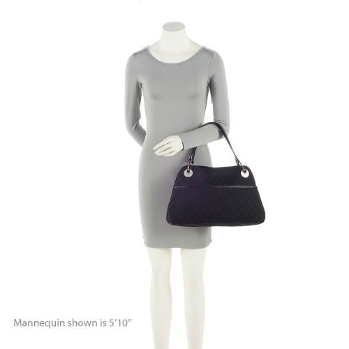 Gucci GG Canvas Eclipse Medium Shoulder Bag (SHF-3PUt2j)