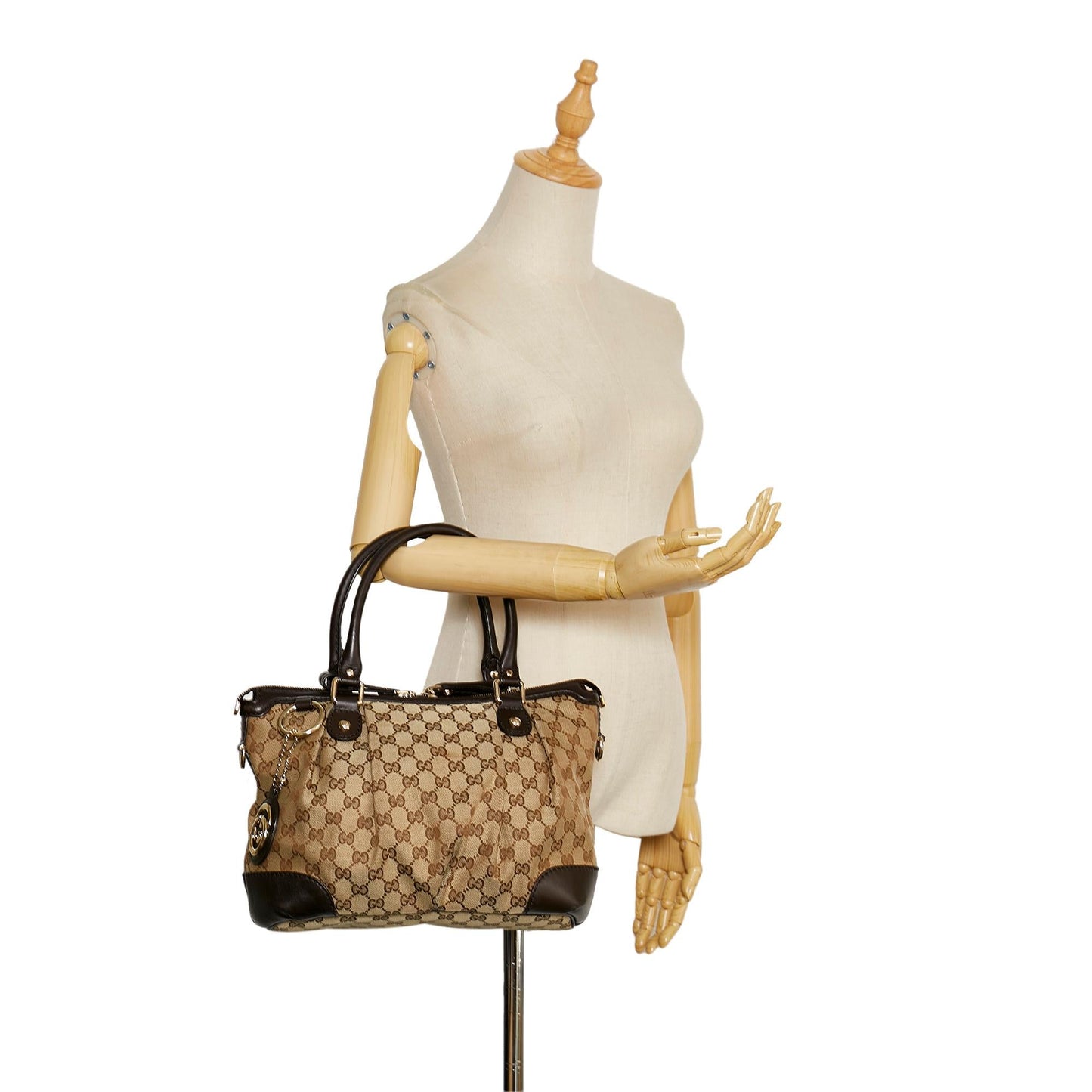 Gucci GG Canvas Sukey Handbag (SHG-35275)
