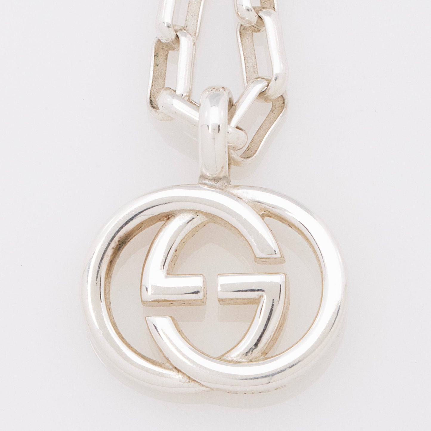 Gucci Sterling Silver Interlocking GG Pendant Necklace (SHF-22401)