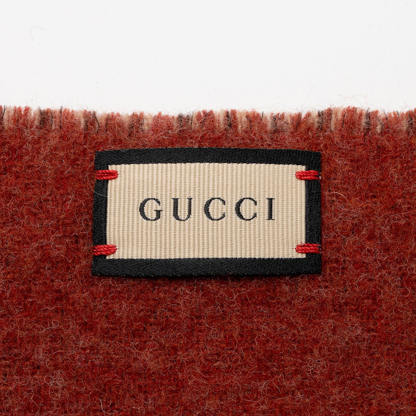 Gucci Wool Reversible Logo Scarf (SHF-GPF42i)
