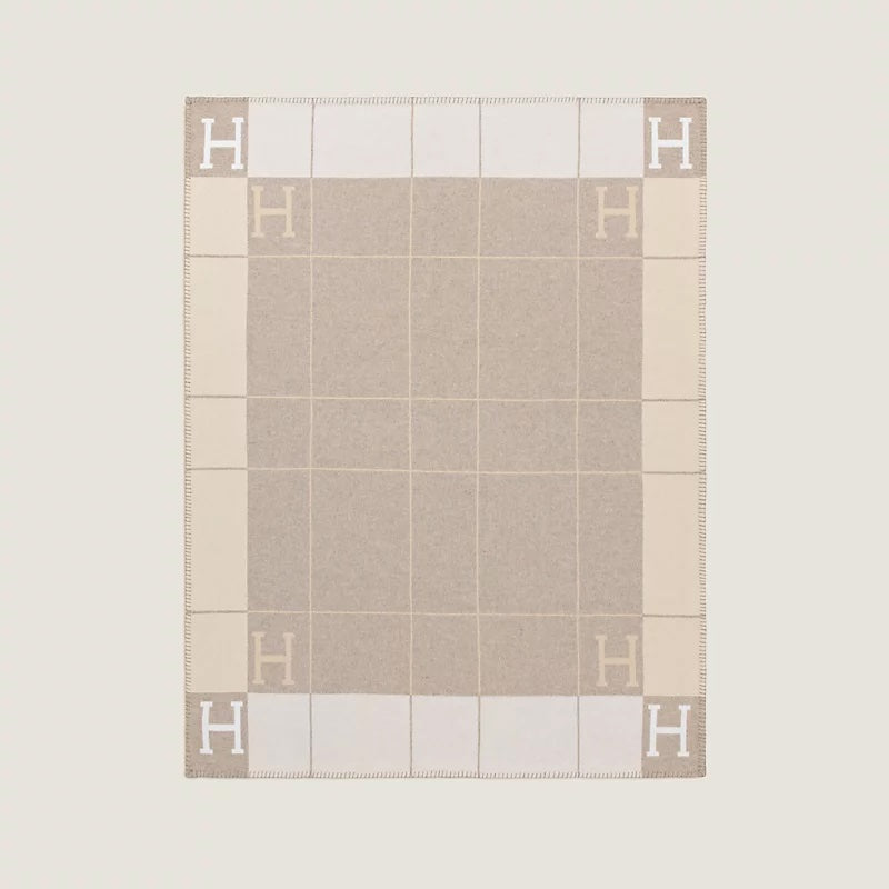 HERMÈS CLASSIC AVALON III THROW BLANKET