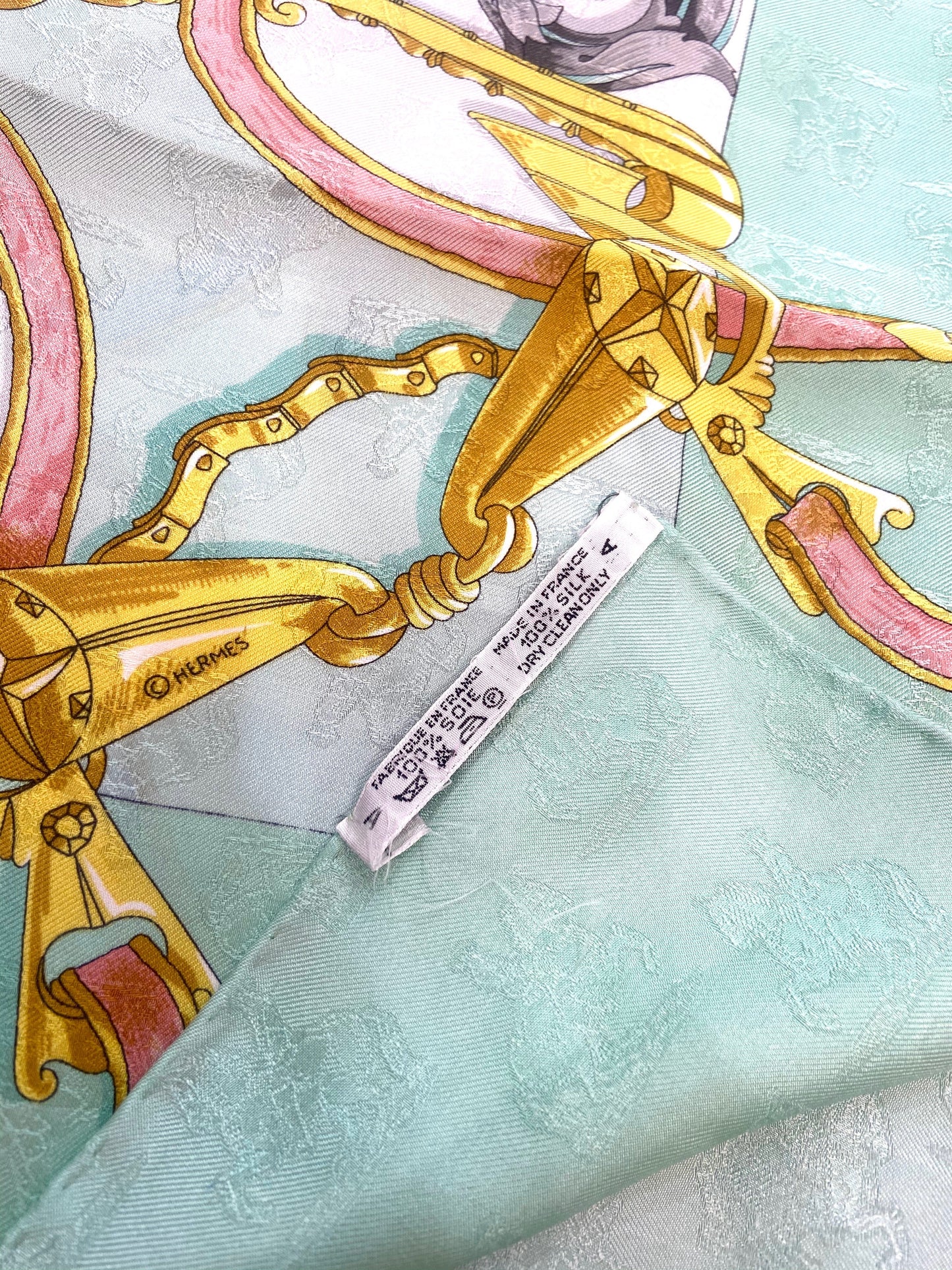 HERMÈS CARRE 90 L'INSTRUCTION DU ROY SILK SCARF