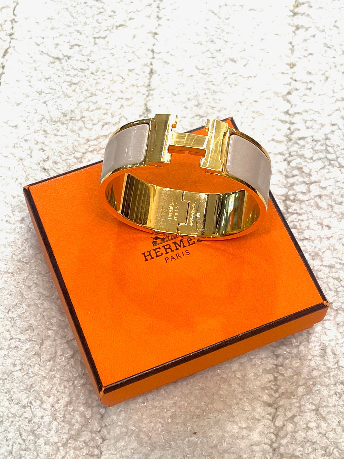 HERMÈS CLIC CLAC H ENAMEL WIDE CUFF BRACELET