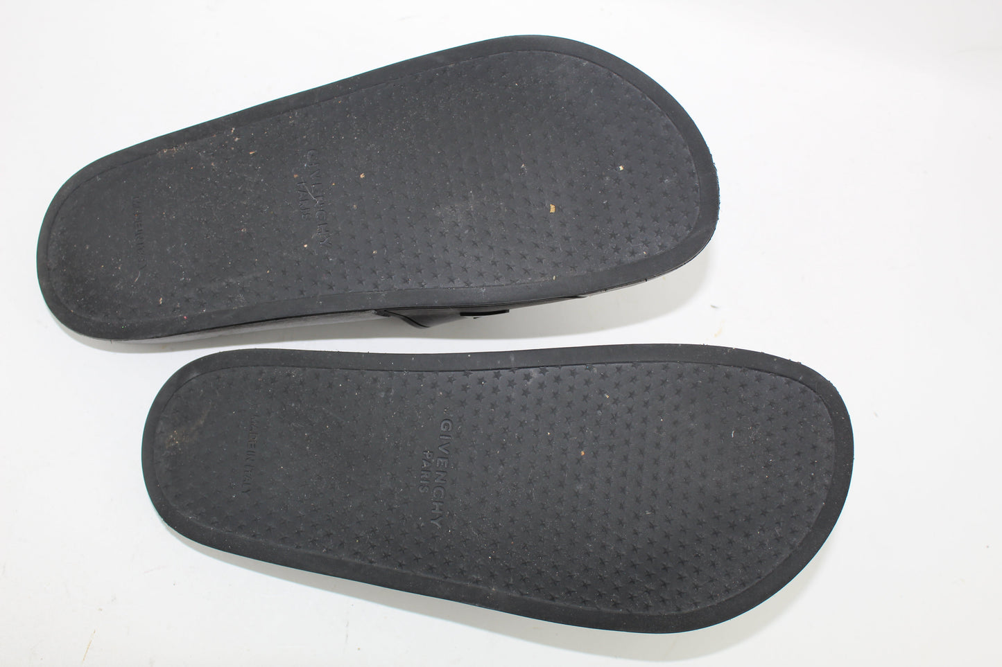 GIVENCHY SLIDES SIZE 39