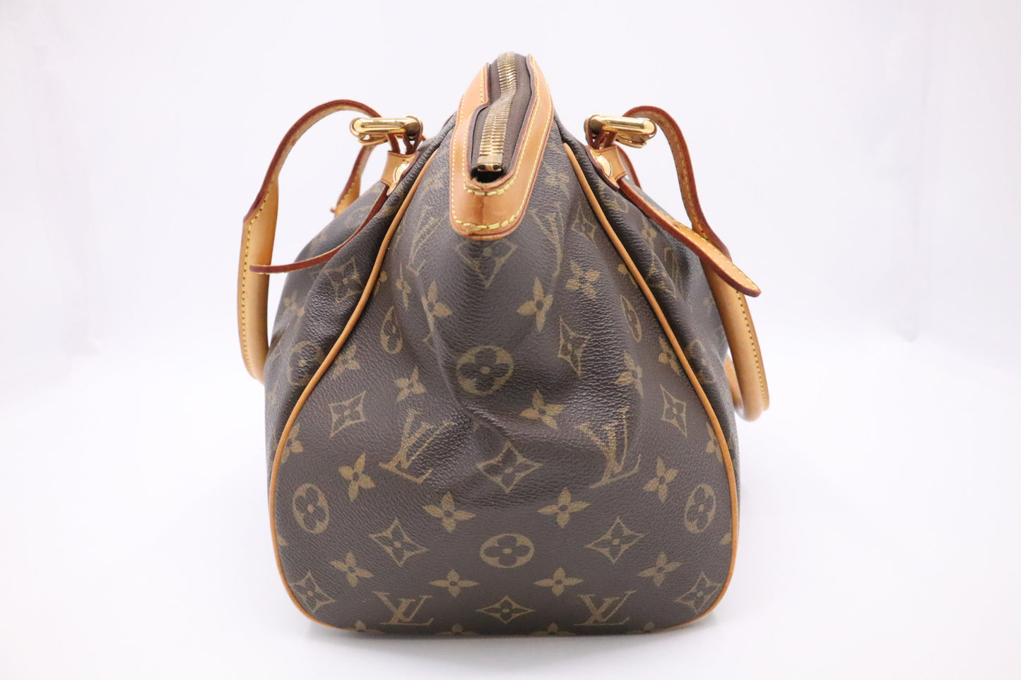 Louis Vuitton Tivoli GM in Monogram Canvas