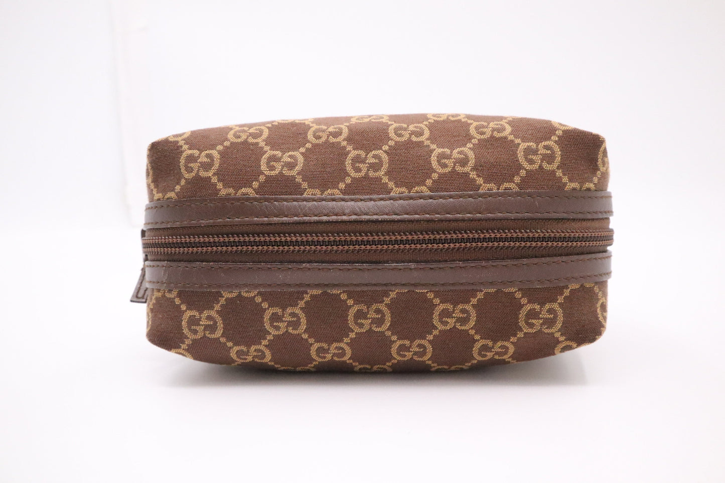 Gucci Pouch in Brown GG Canvas