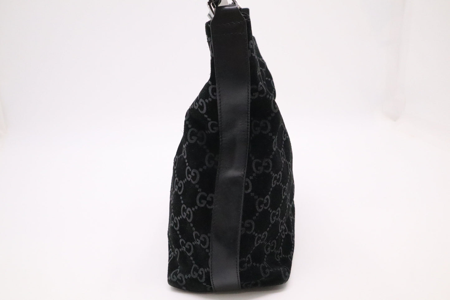 Gucci Shoulder Bag in Black GG Suede