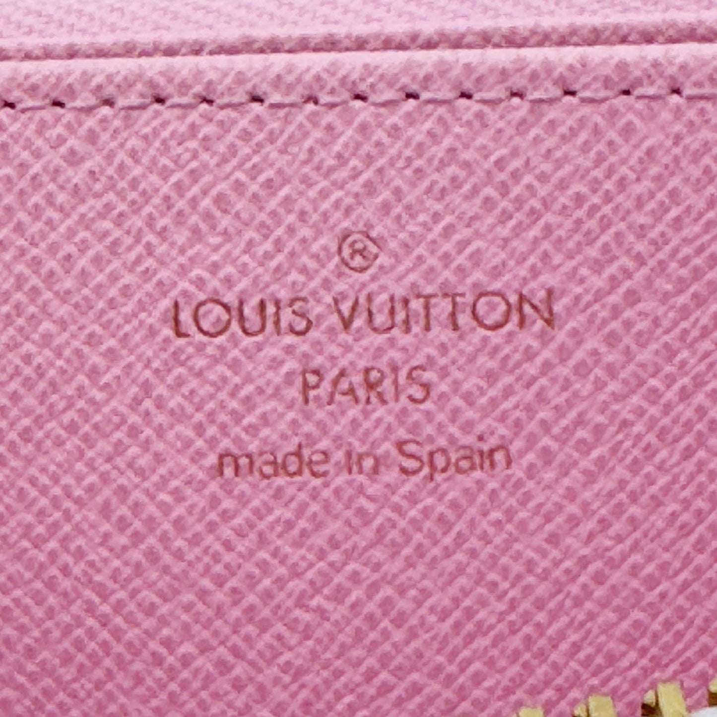 LOUIS VUITTON Monogram Giant Spring In The City Zippy Wallet Sunrise Pastel