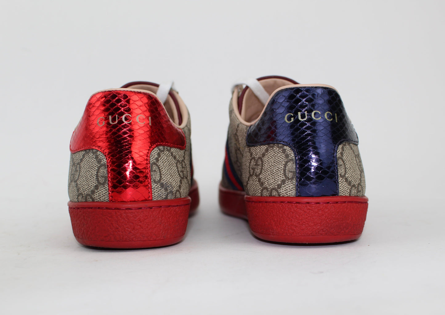 GUCCI ACE GG SUPREME SNEAKER