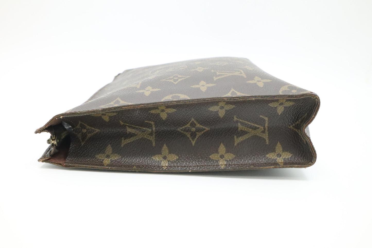 Louis Vuitton Toiletry 26 in Monogram Canvas