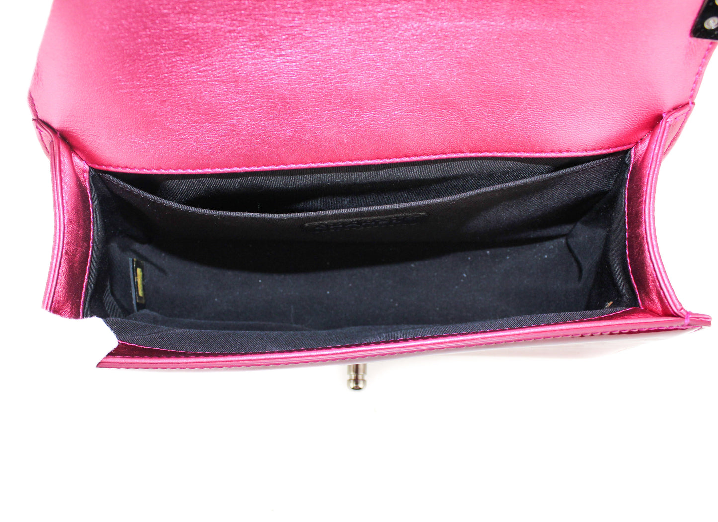 Chanel Patent Medium Boy Bag in Fuchsia