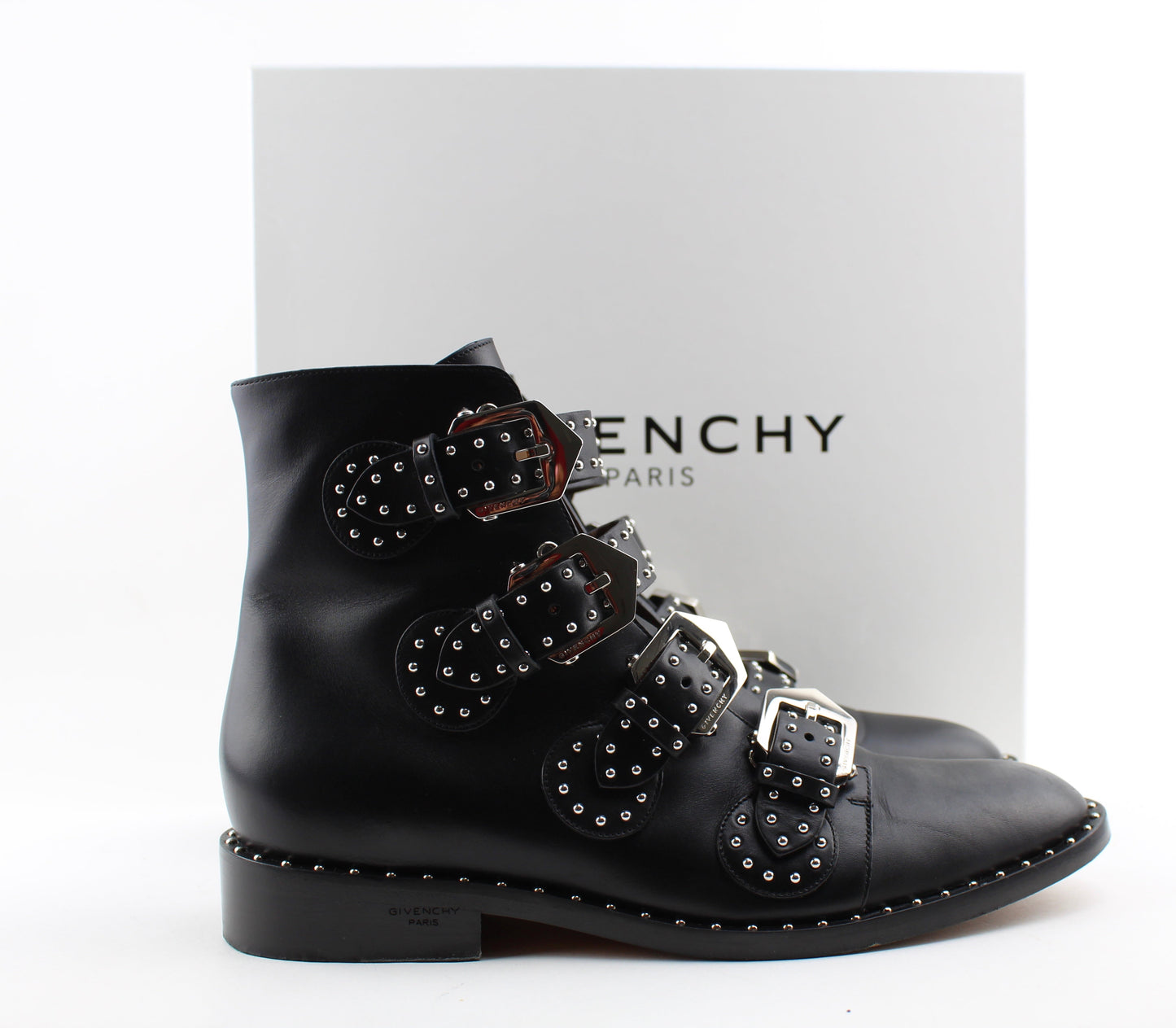 GIVENCHY STUDDED LEATHER ANKLE BOOT SIZE 39