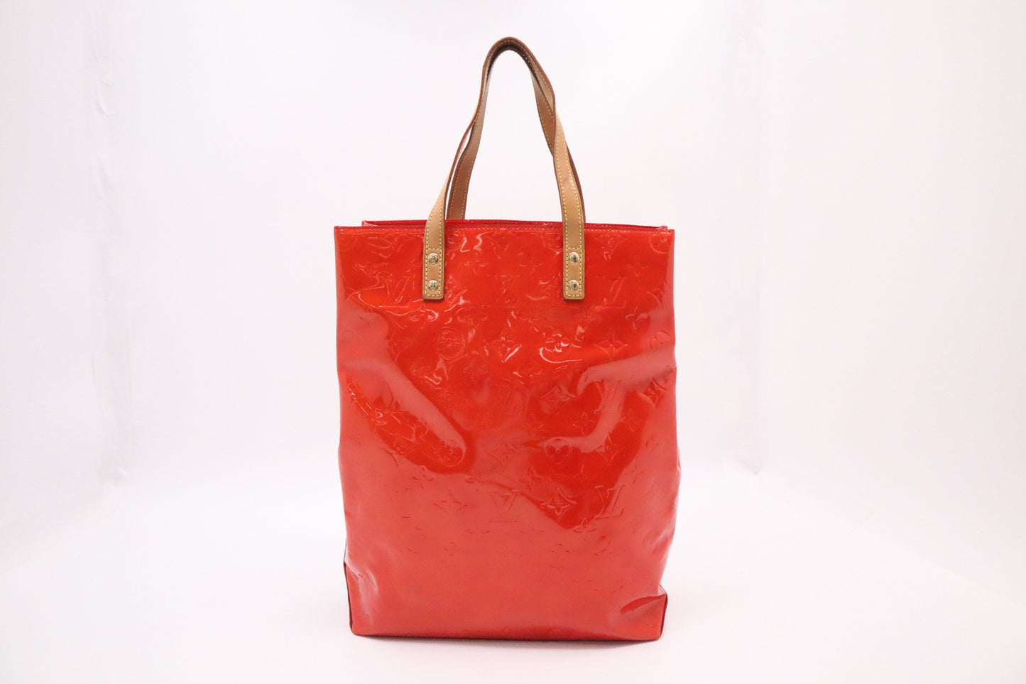Louis Vuitton Reade MM in Orange Sunset Vernis Leather