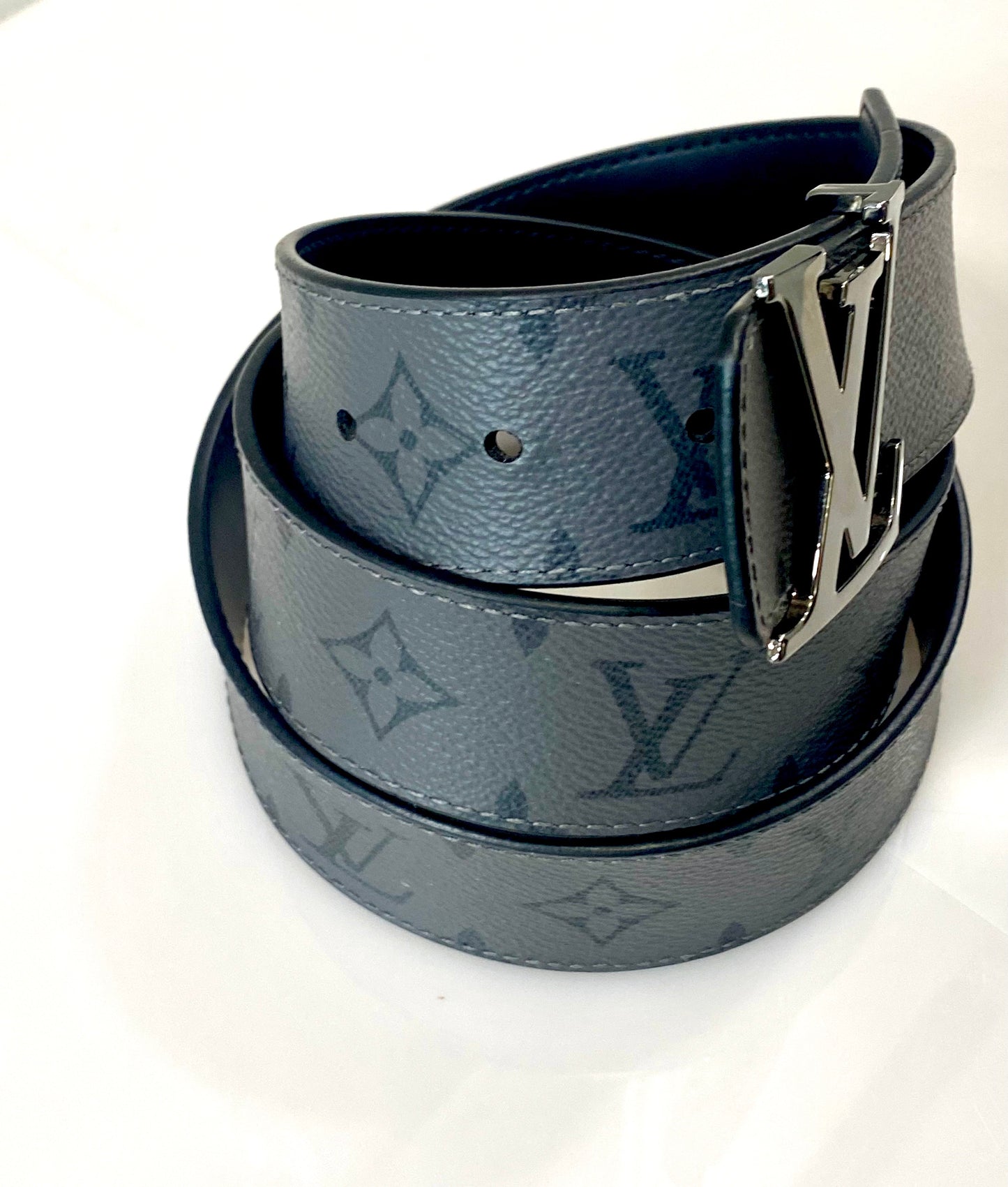 LOUIS VUITTON LV INITIALS 40MM MONGRAM ECLIPSE REVERSIBLE BELT